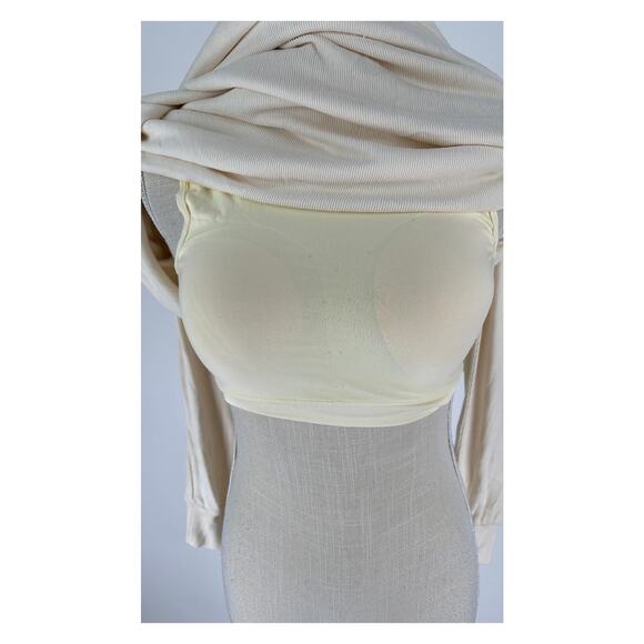 Klassy Network Turtleneck Oversized Sweater Brami Cream Womens Size Small - Picture 10 of 14